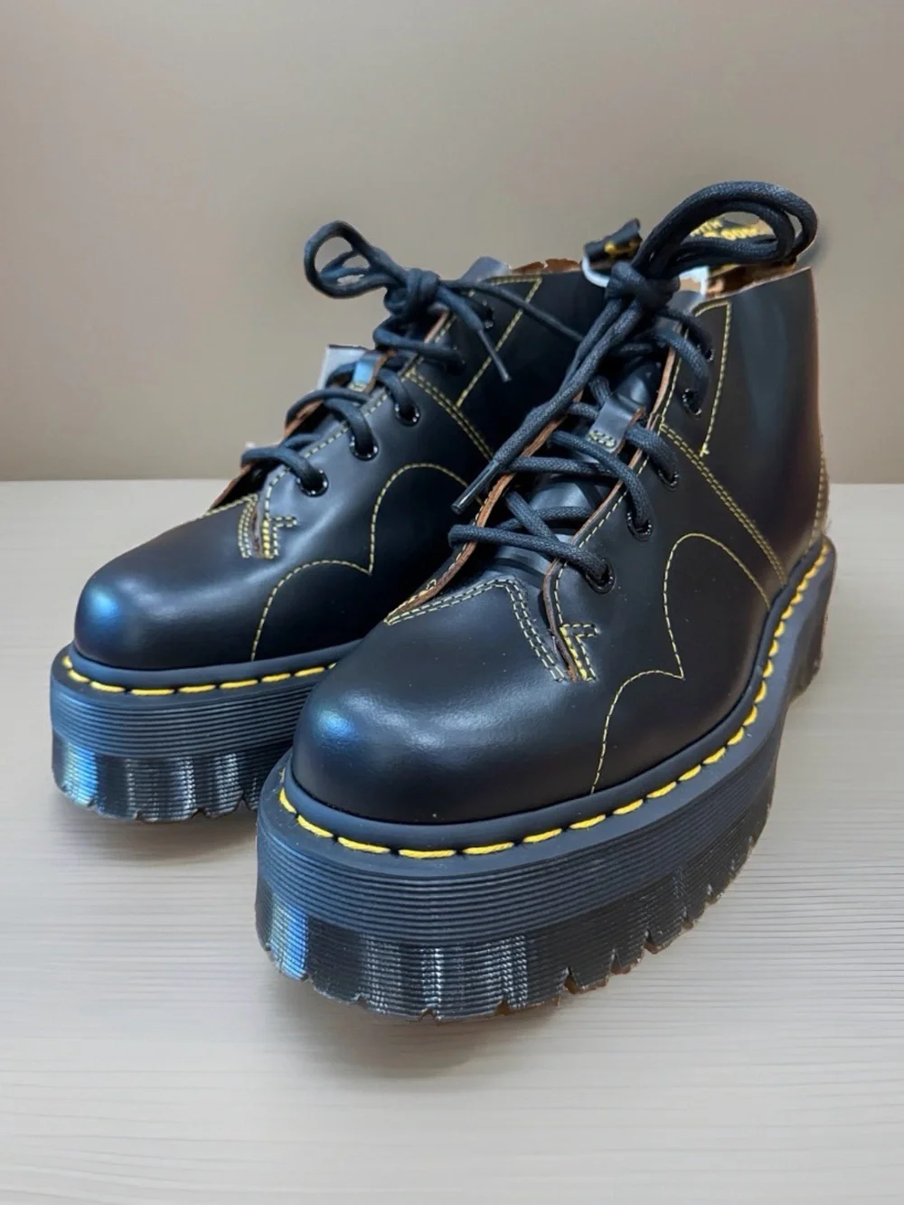 Dr. Martens 🔥 brand